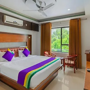 treebo-palmyra-grand-suite-alleppey.hotels-alappuzha.com/